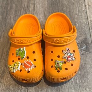 Kid’s CROCS Nickelodeon Themed